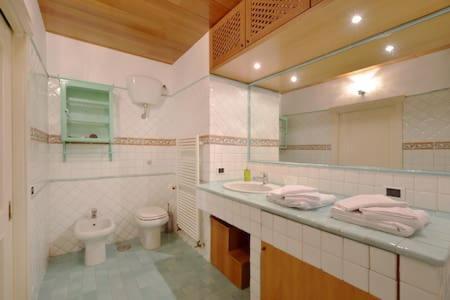 Charming Apartment Неаполь Экстерьер фото